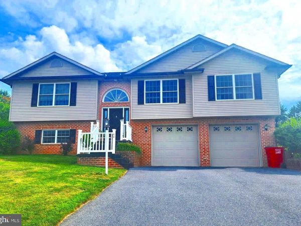 44 VERNON DRIVE , CHAMBERSBURG, PA 17202