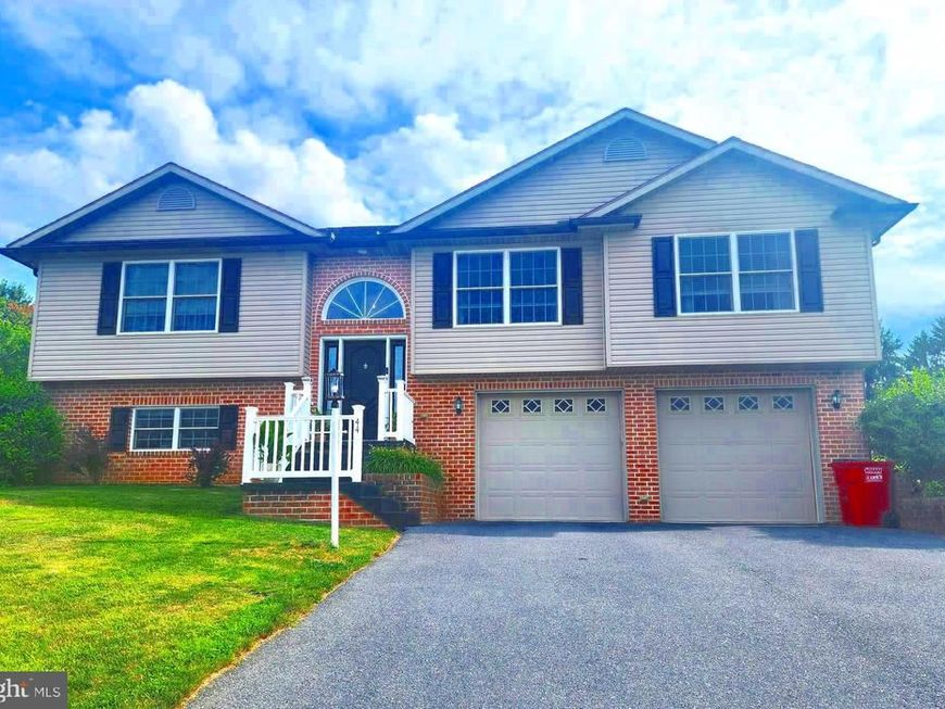44 Vernon Drive , Chambersburg, PA 17202 Main Photo