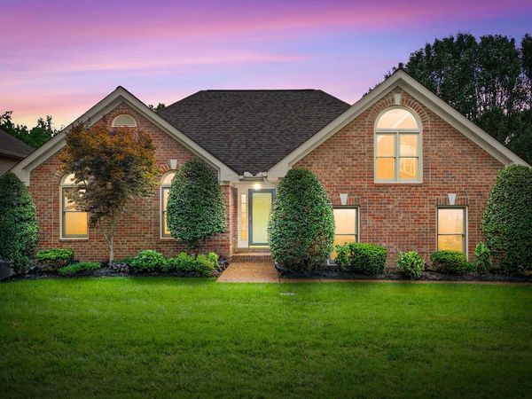4928 Tulip Grove Ln, Hermitage, TN 37076
