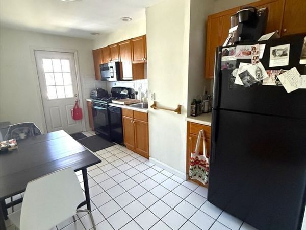 518 East 3rd, Unit 1, Boston, MA 02127