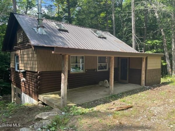 787 Stoney Lonesome Road, Crown Point, NY 12928