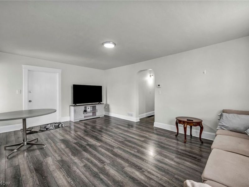 3016 Tuxedo Avenue, Parma, OH 44134 Photo 8