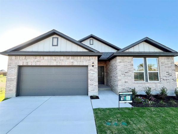 600 Hickory Bend TRL , Georgetown, TX 78628