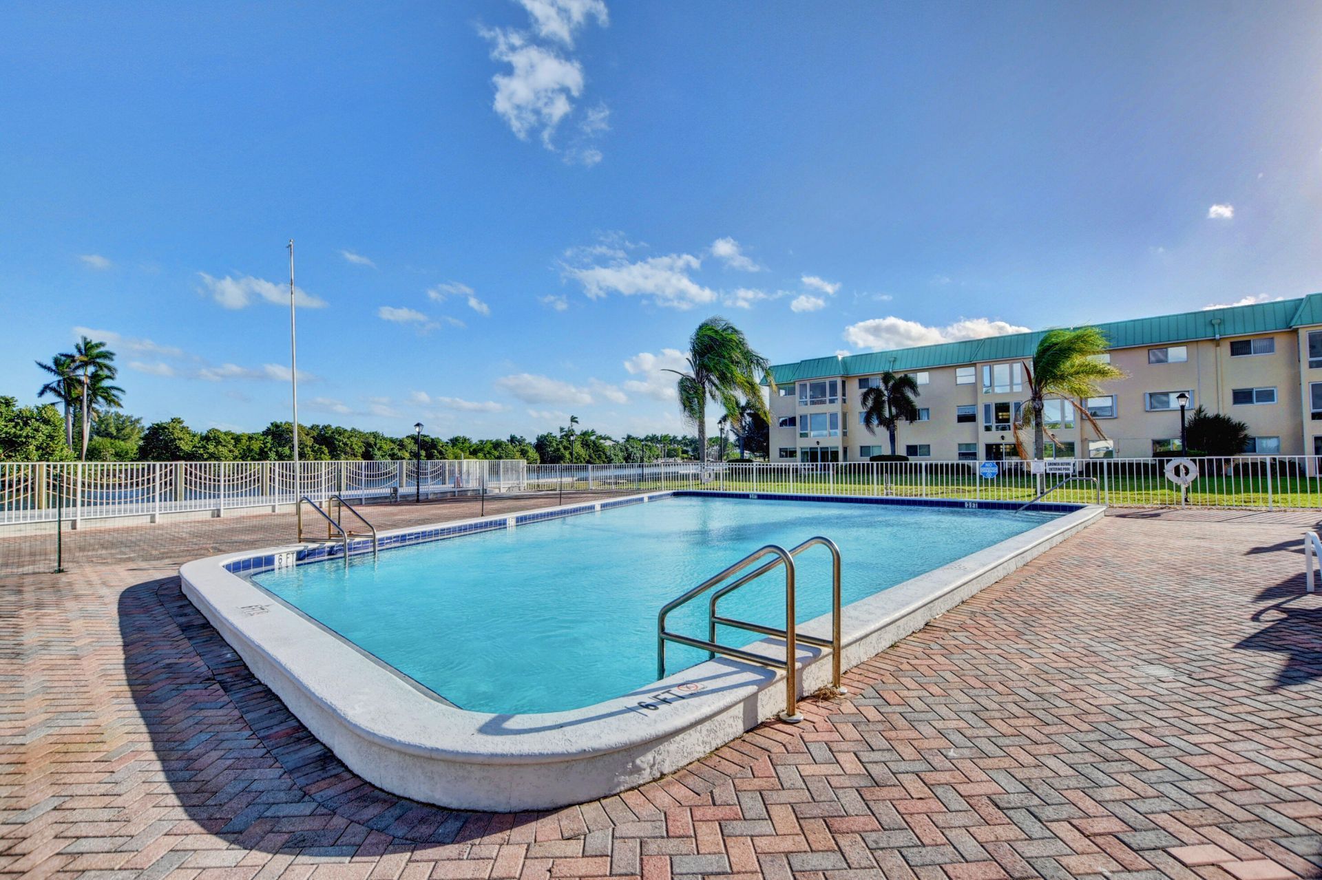 29 Colonial Club Drive, Unit 202, Boynton Beach, FL 33435 Photo