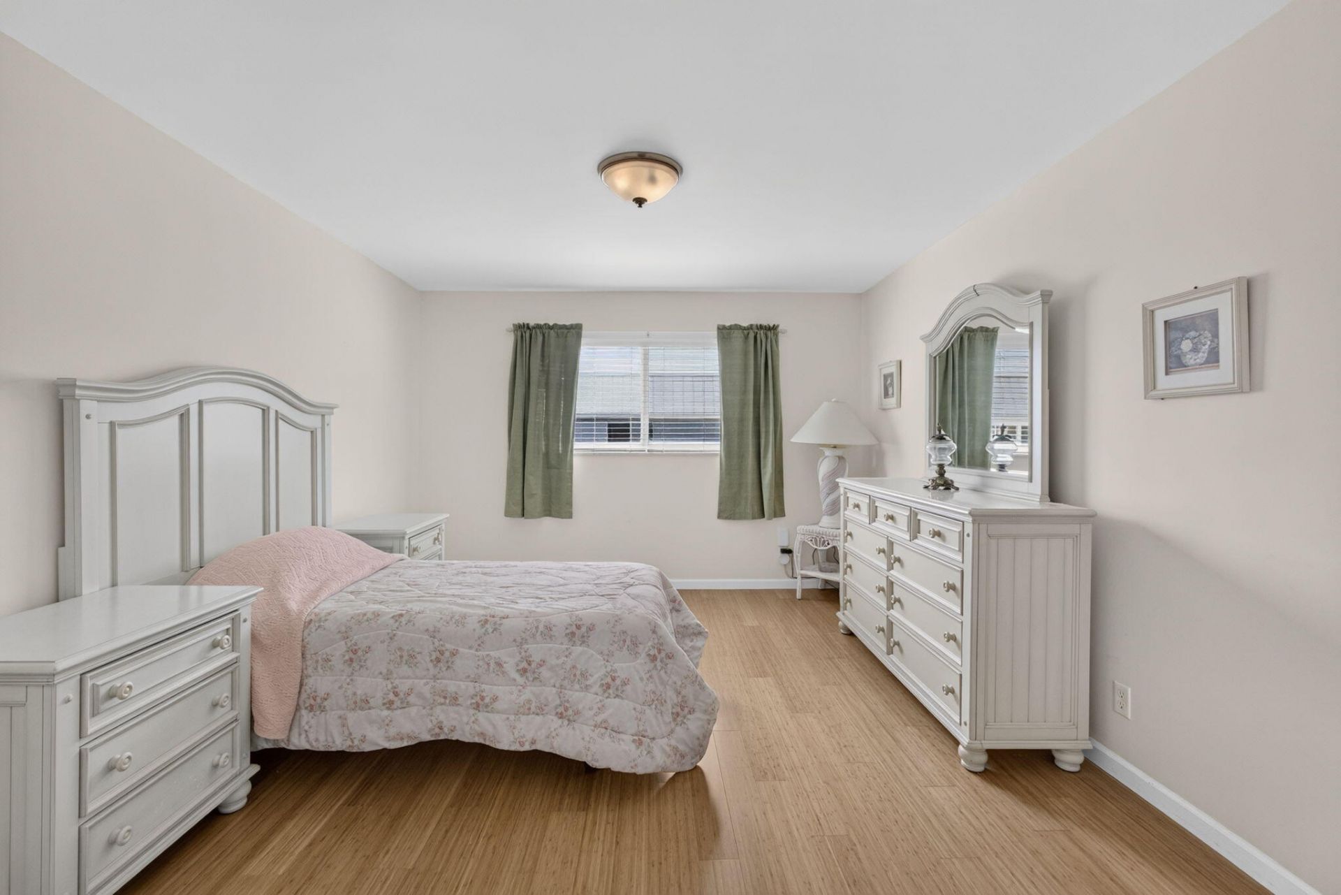 29 Colonial Club Drive, Unit 202, Boynton Beach, FL 33435 Photo