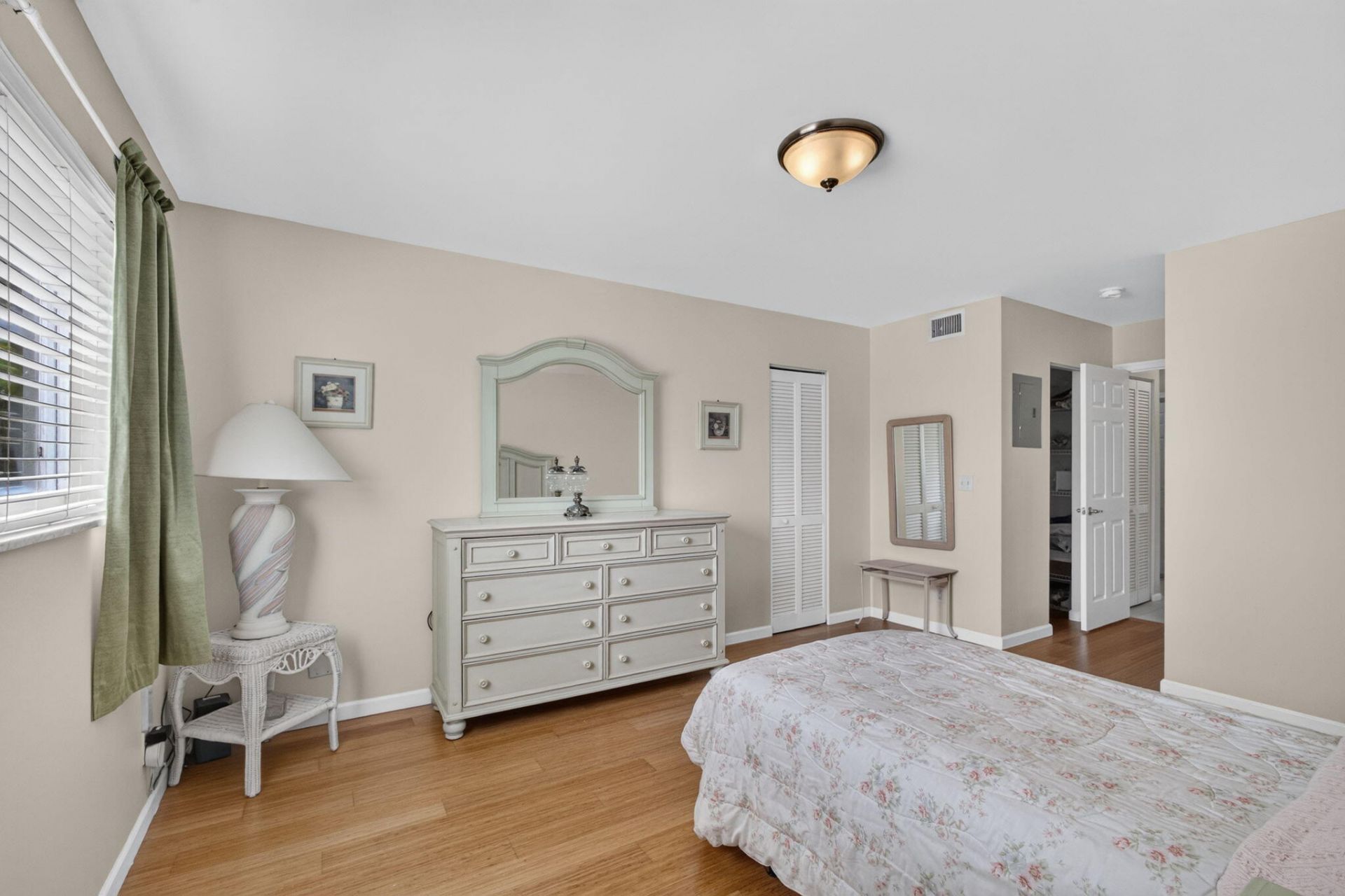29 Colonial Club Drive, Unit 202, Boynton Beach, FL 33435 Photo