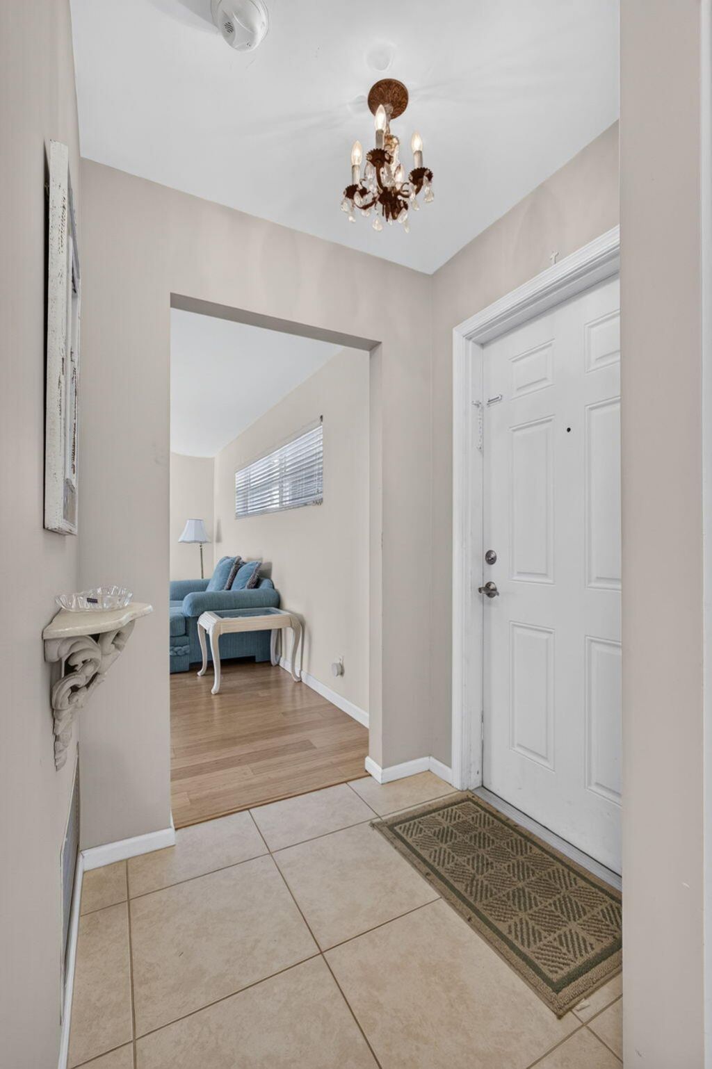 29 Colonial Club Drive, Unit 202, Boynton Beach, FL 33435 Photo