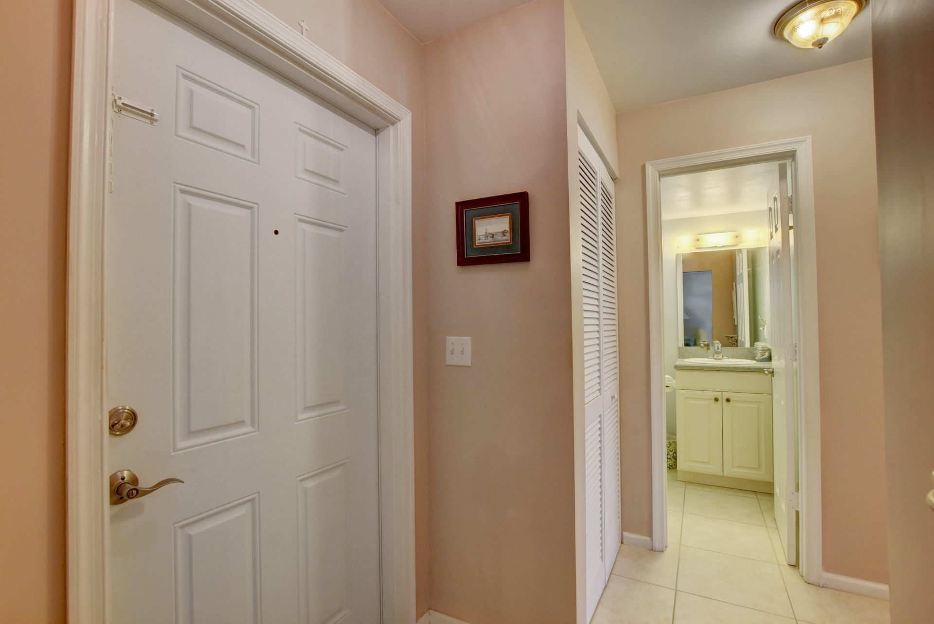 29 Colonial Club Drive, Unit 202, Boynton Beach, FL 33435 Photo