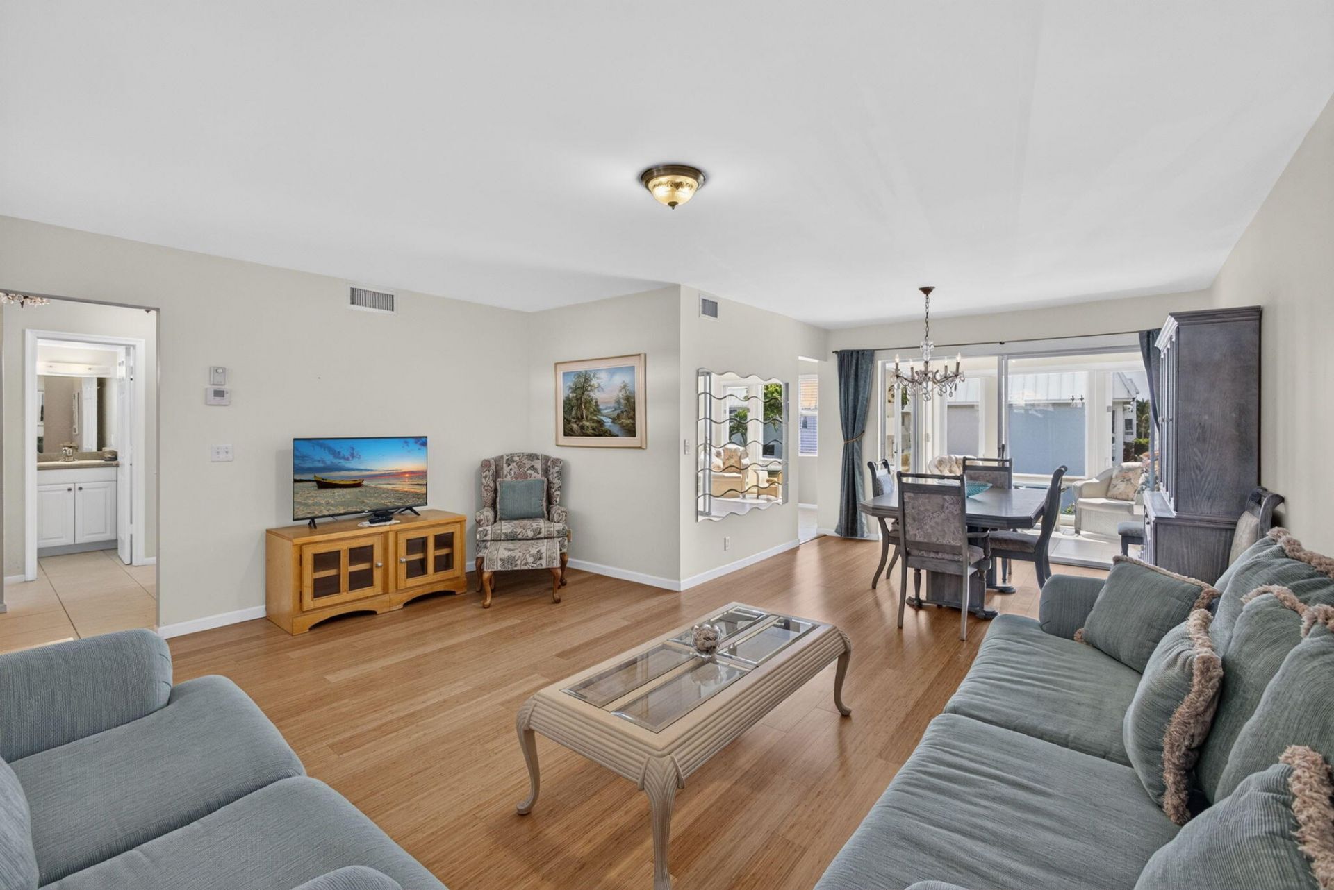 29 Colonial Club Drive, Unit 202, Boynton Beach, FL 33435 Photo