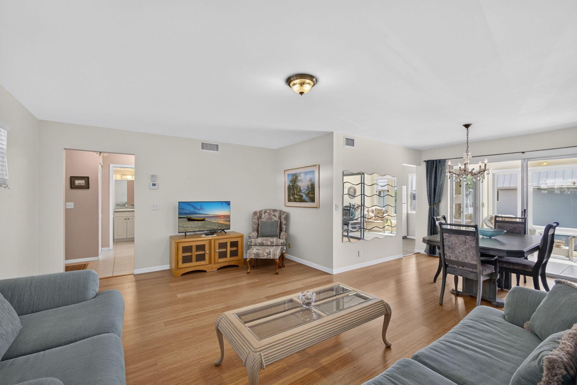 29 Colonial Club Drive, Unit 202, Boynton Beach, FL 33435 Photo