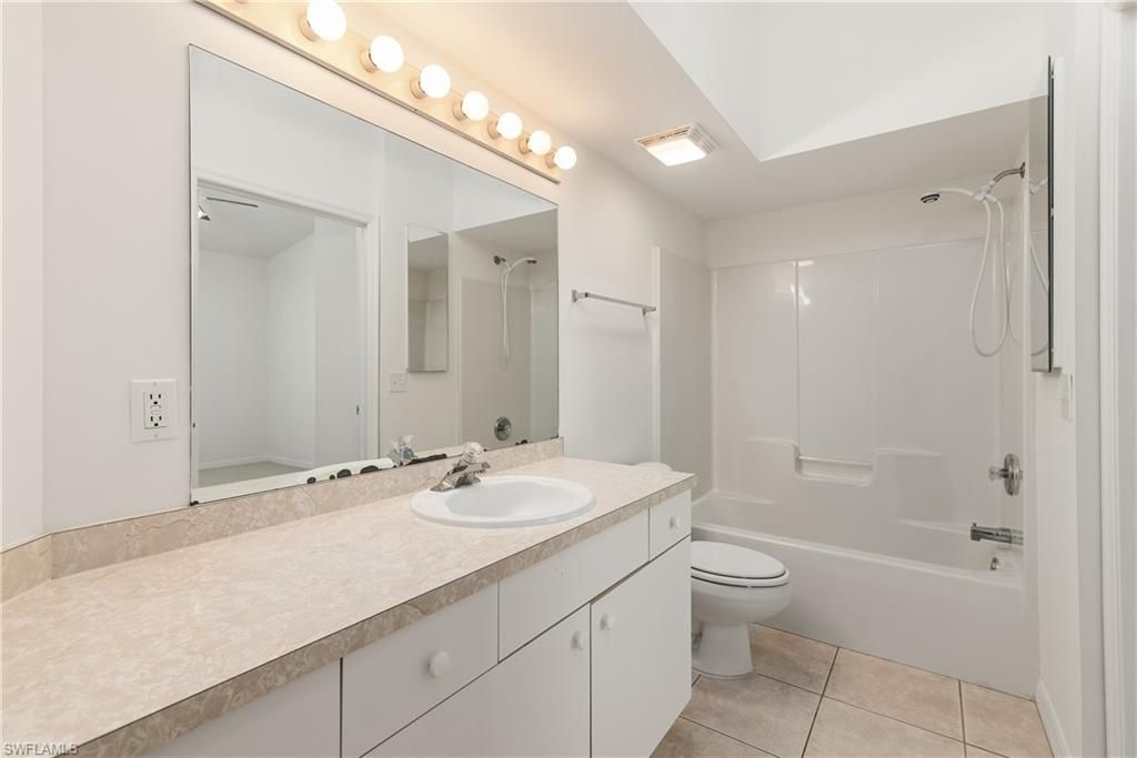 25761 Lake Amelia Way, Unit 202, Bonita Springs, FL 34135 Photo