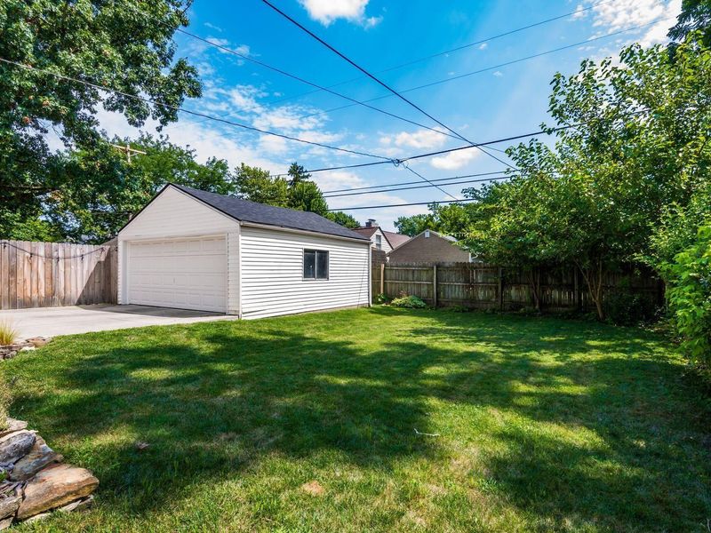 353 Blenheim Road, Columbus, OH 43214 Photo 39