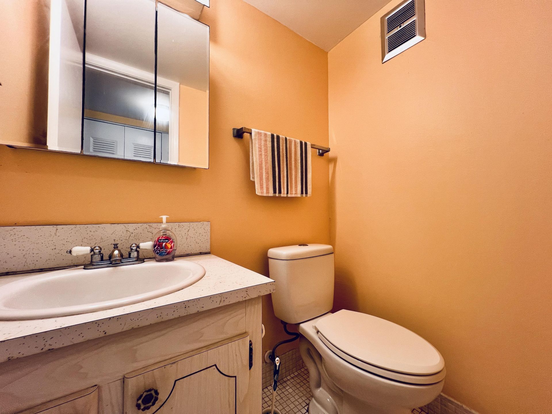 131 Camden F, West Palm Beach, FL 33417 Photo