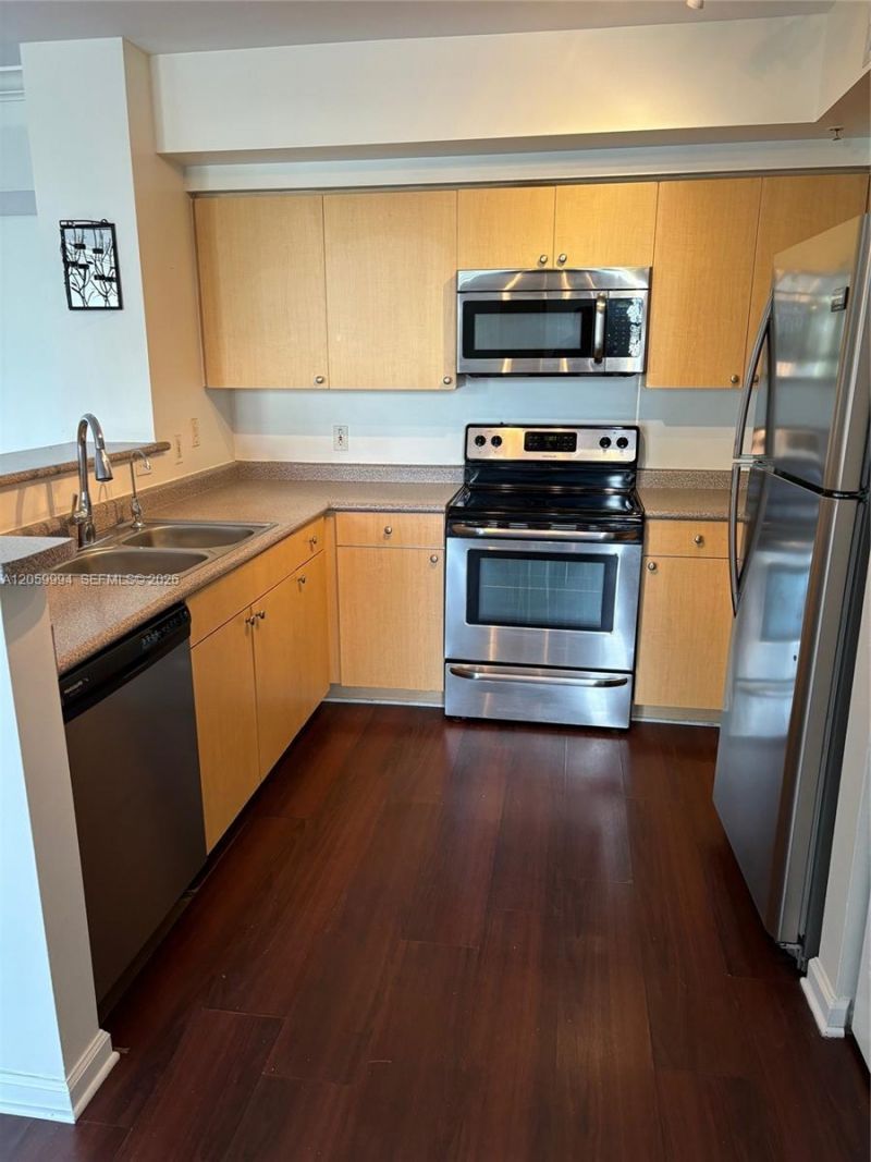 1919 Van Buren St , Unit 414A, Hollywood, FL 33020 Photo
