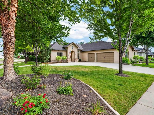 4221 W Greenspire Dr, Meridian, ID 83646