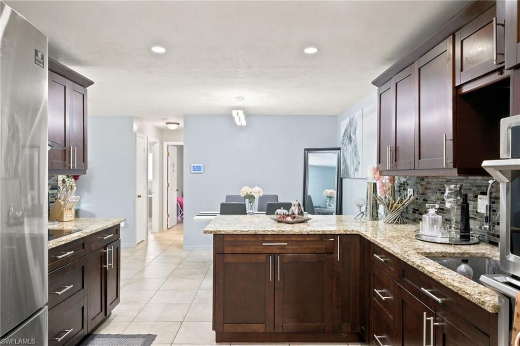 209 Felix Ave N, Lehigh Acres, FL 33971 Photo