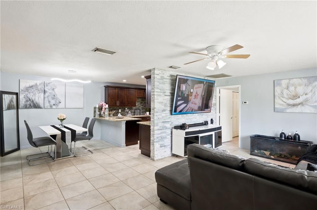 209 Felix Ave N, Lehigh Acres, FL 33971 Photo