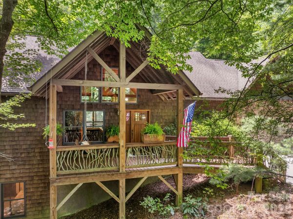 129 Nodatsi Court, Brevard, NC 28712