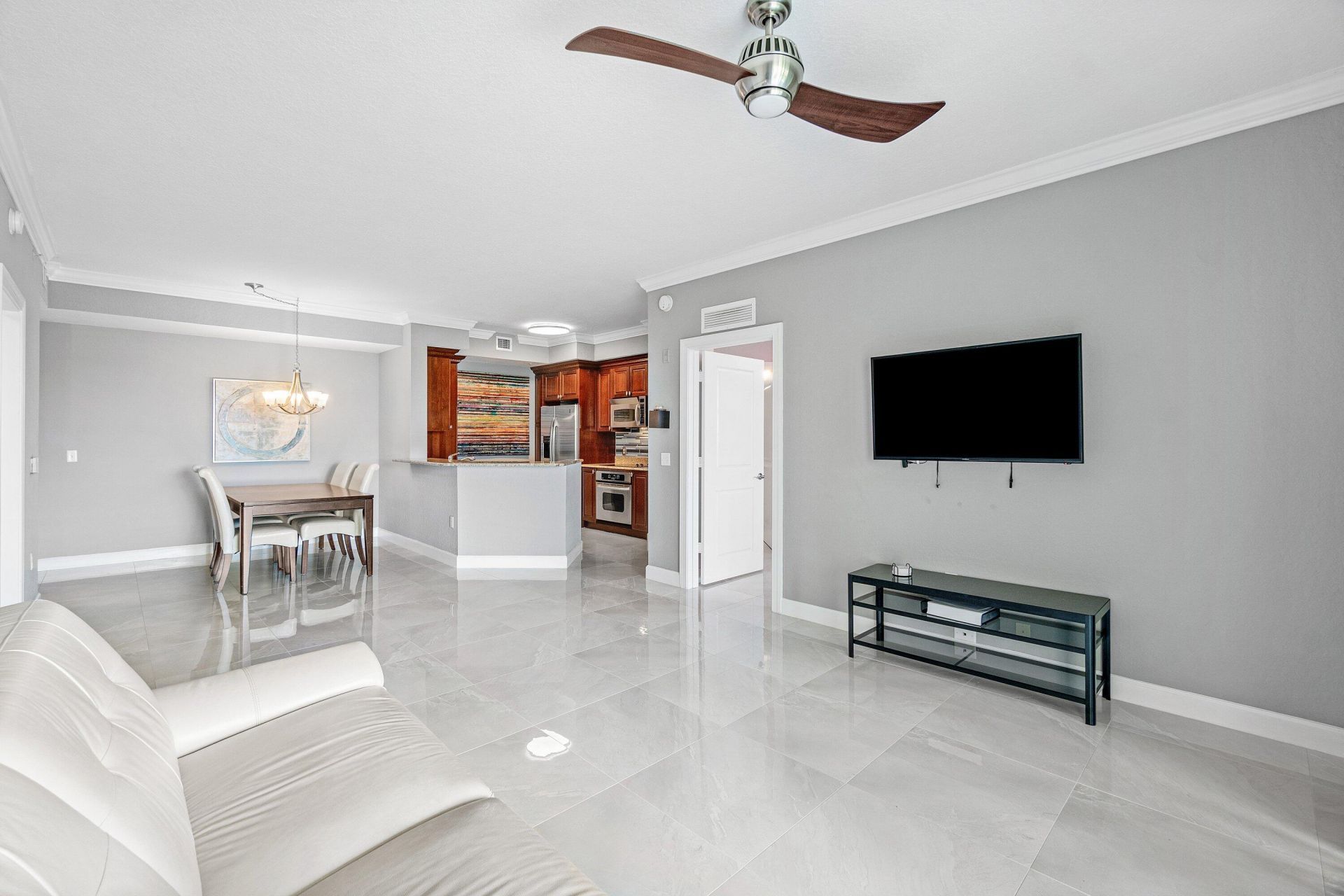 1411 Renaissance Way, Unit 411, Boynton Beach, FL 33426 Photo