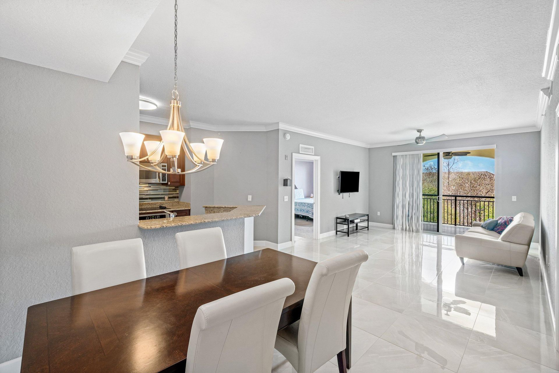 1411 Renaissance Way, Unit 411, Boynton Beach, FL 33426 Photo