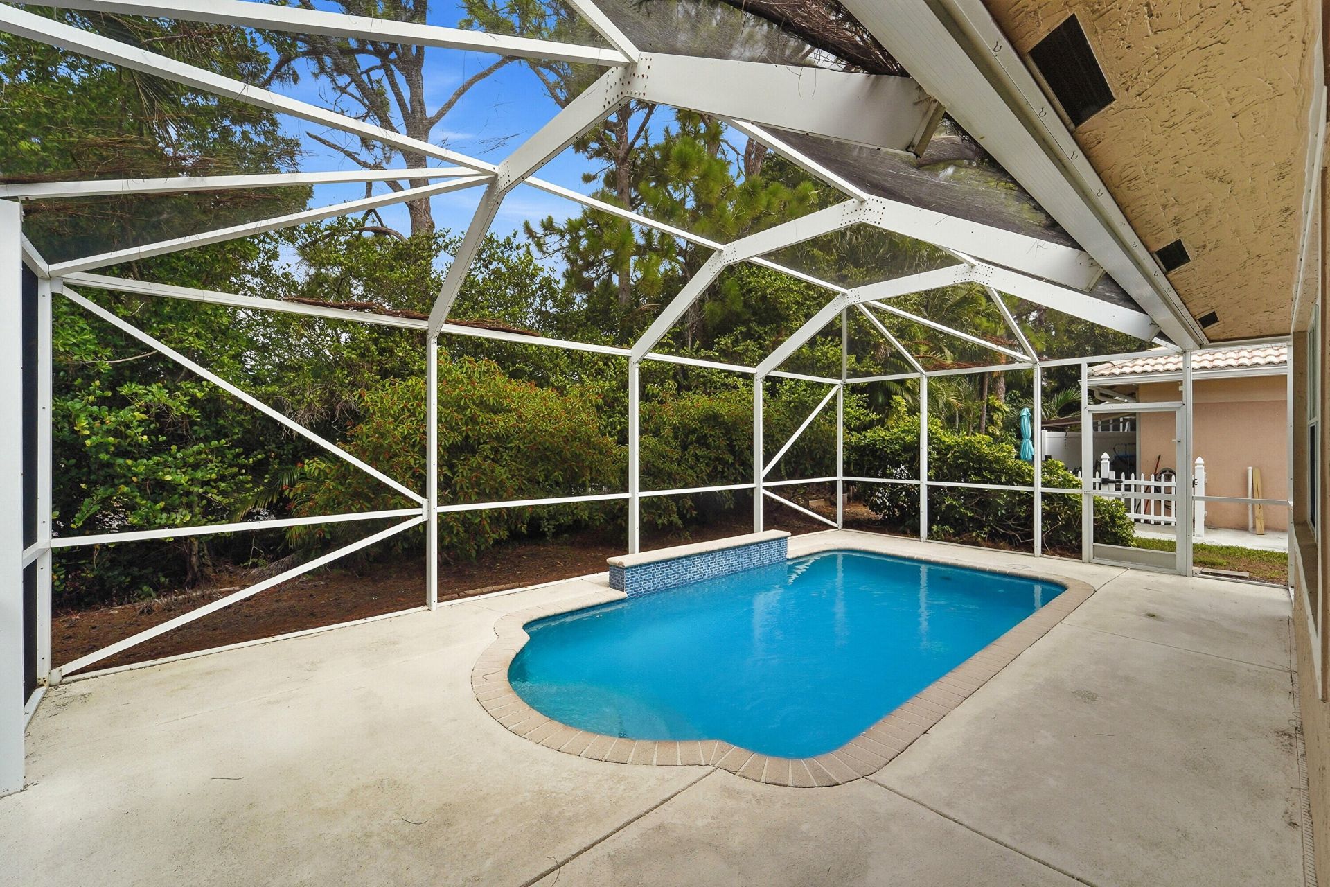 368 W Coral Trace Circle, Delray Beach, FL 33445 Photo
