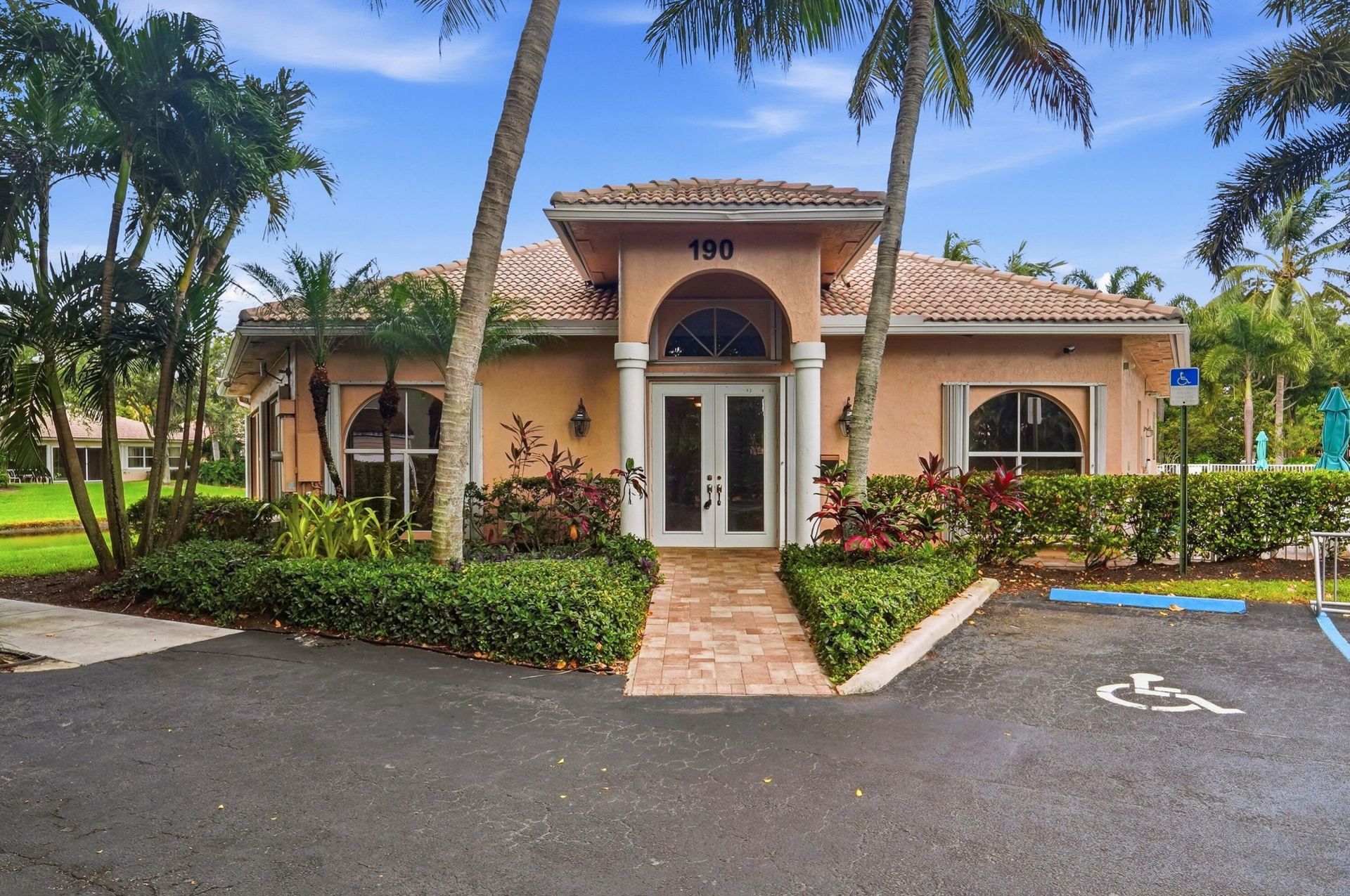368 W Coral Trace Circle, Delray Beach, FL 33445 Photo