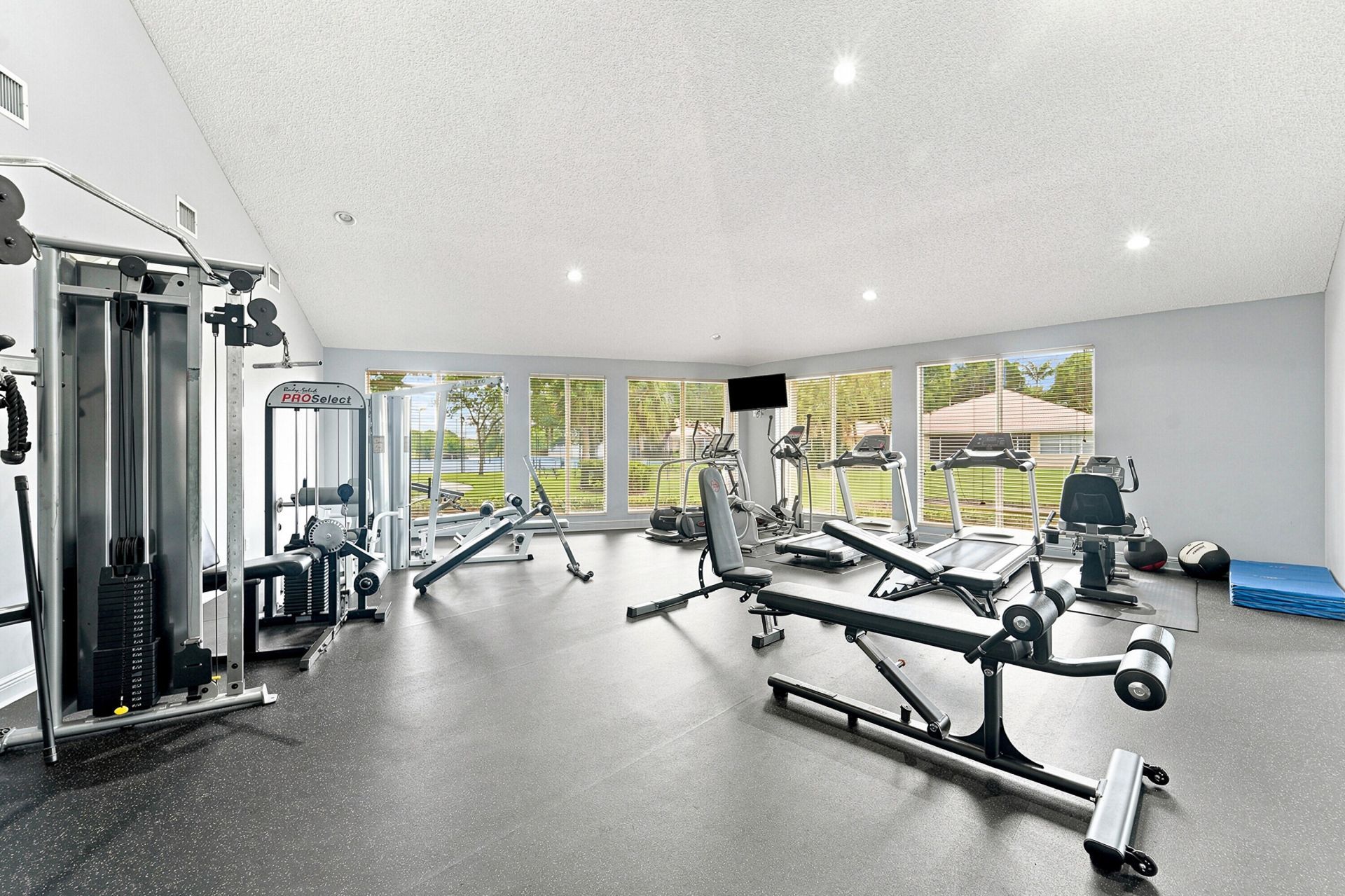 368 W Coral Trace Circle, Delray Beach, FL 33445 Photo