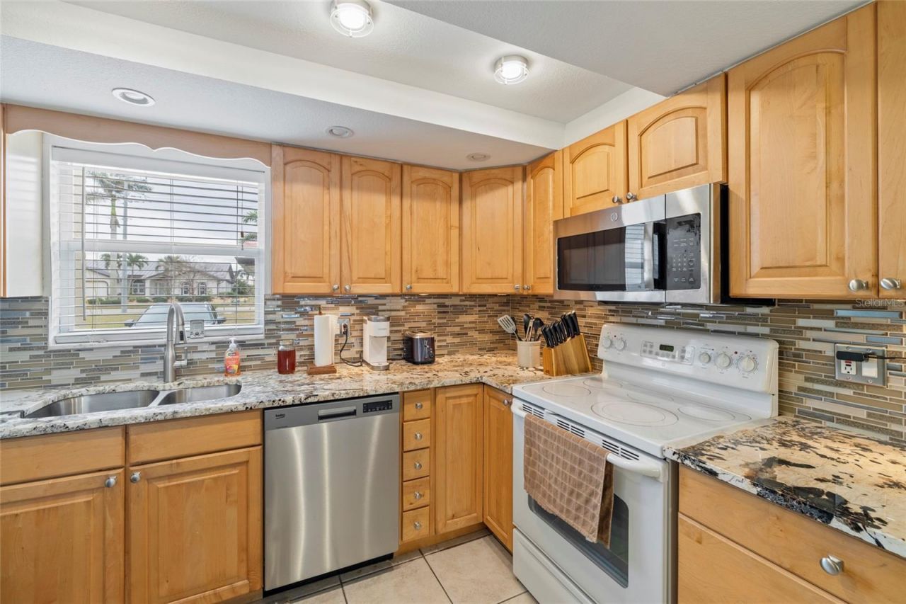 311 Garvin Street, Unit 411B, Punta Gorda, FL 33950 Photo