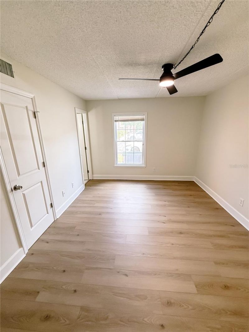 1275 85th Avenue, Unit 1275B, Saint Petersburg, FL 33702 Photo
