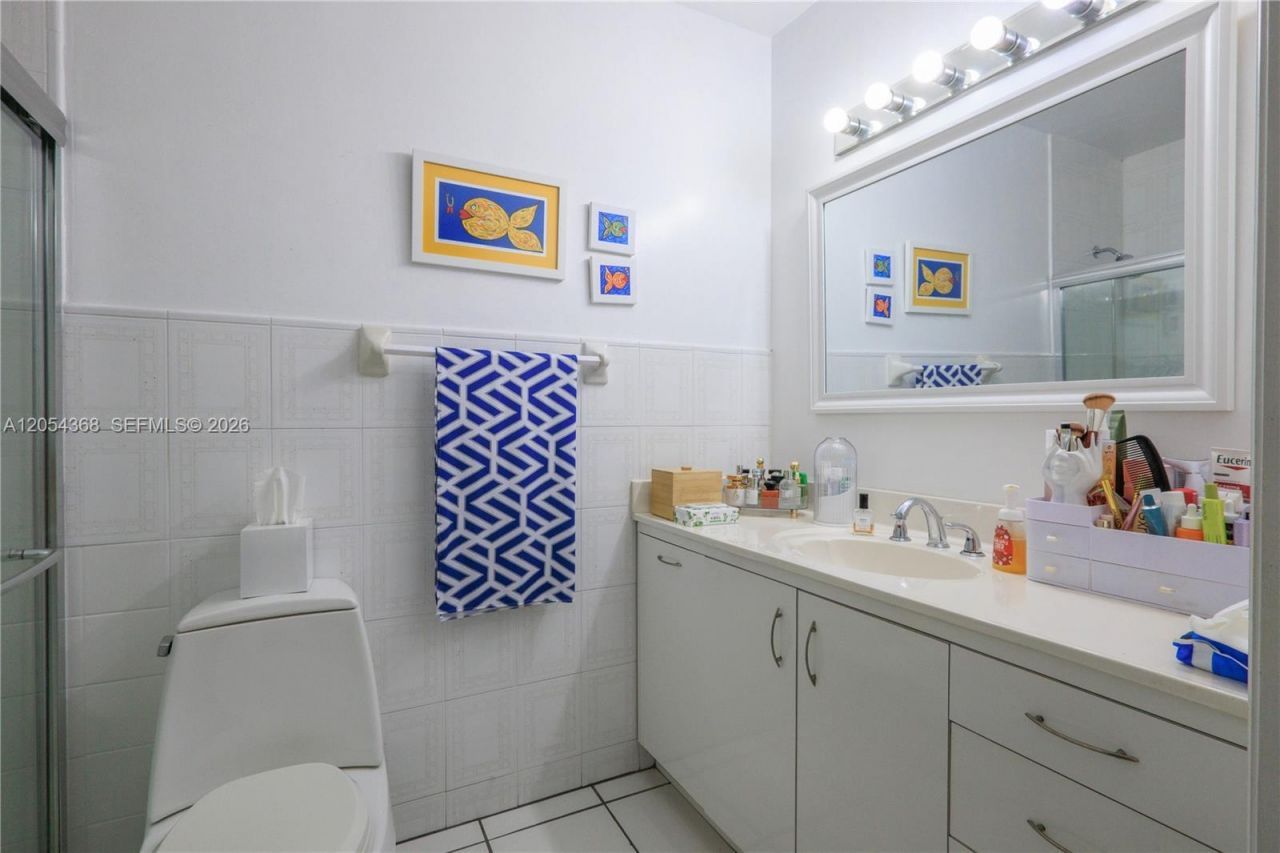 3640 SW 16th St , Miami, FL 33145 Photo