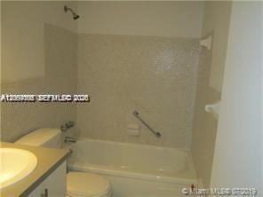 16701 NE 14th Ave , Unit 203, Miami, FL 33162 Photo