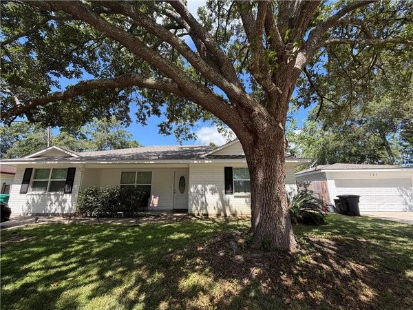 141 AUDUBON Drive , Mandeville, LA 70471