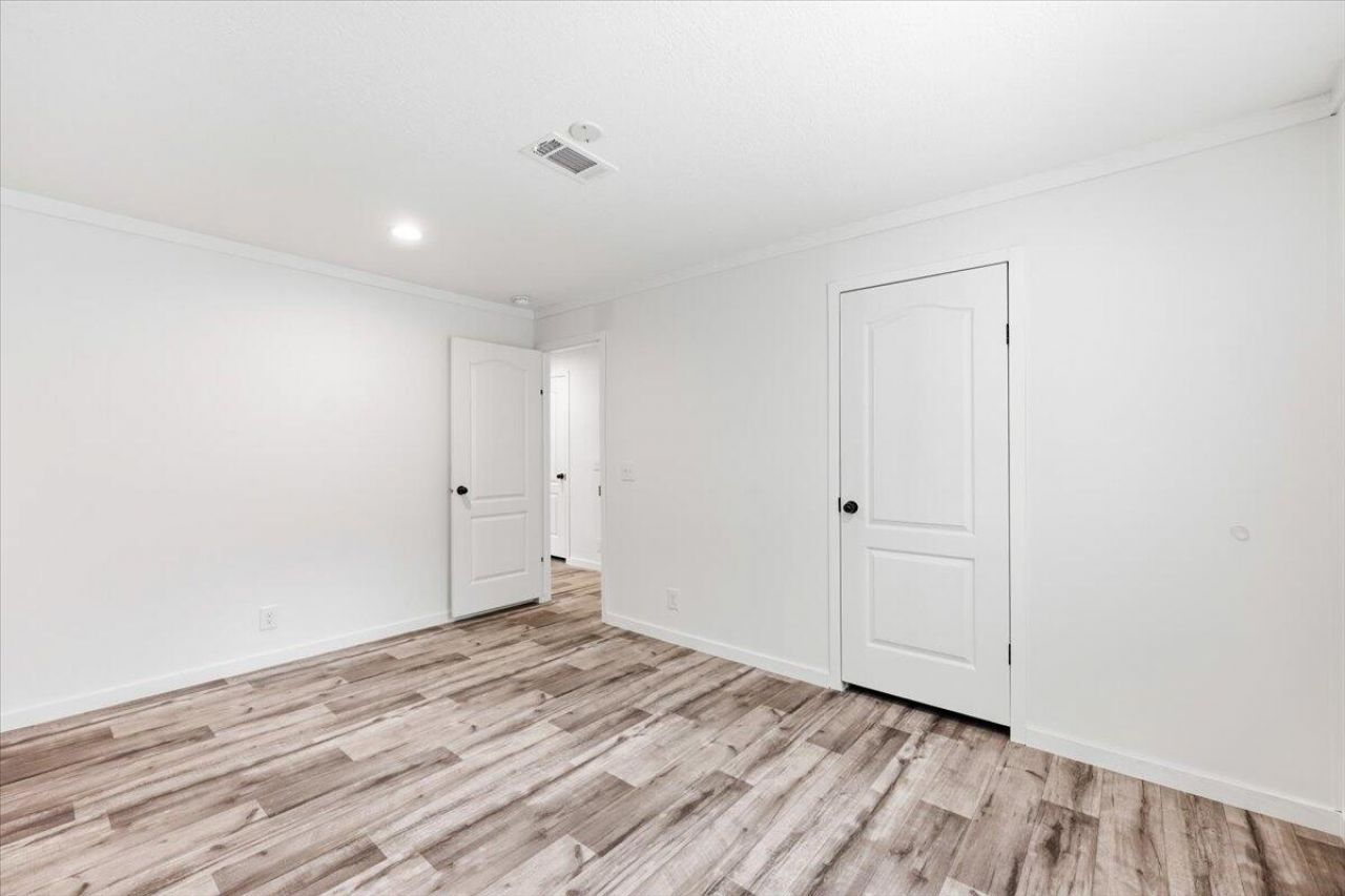 2919 Jones Swamp Road Photo 17
