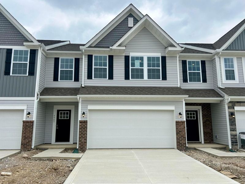 5947 Morrissey Street , Columbus, OH 43232 Photo 1