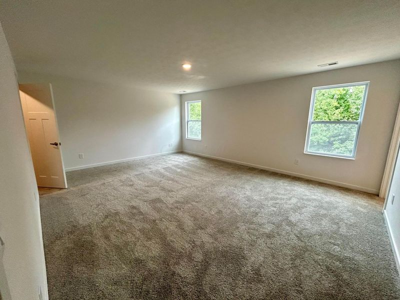 5947 Morrissey Street , Columbus, OH 43232 Photo 12