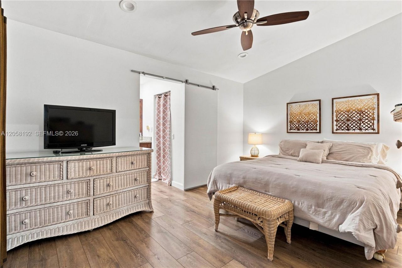 2083 Montpeliar, Weston, FL 33326 Photo