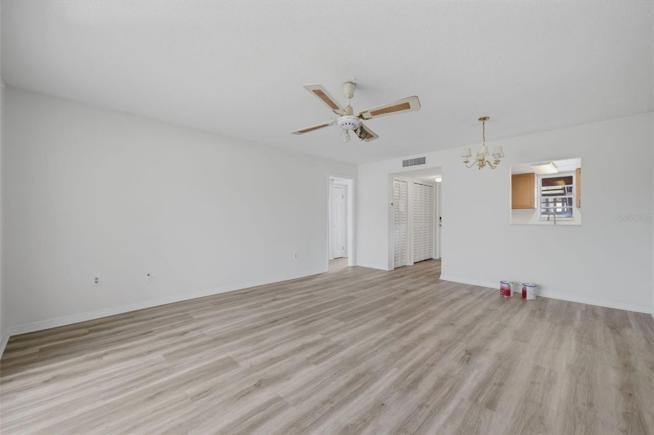 5207 Turquoise Lane, Unit 101, New Port Richey, FL 34652 Photo