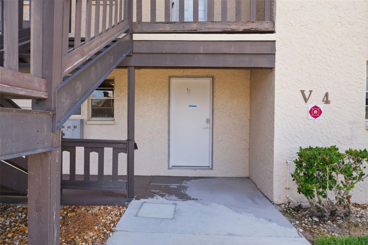5207 Turquoise Lane, Unit 101, New Port Richey, FL 34652 Photo