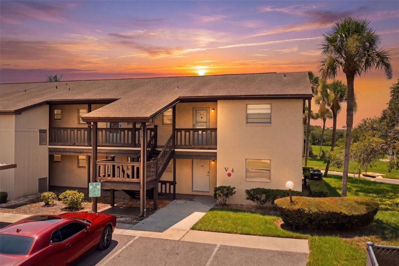 5207 Turquoise Lane, Unit 101, New Port Richey, FL 34652 Photo