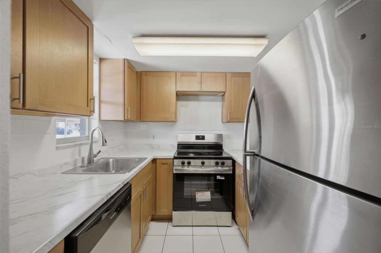 5207 Turquoise Lane, Unit 101, New Port Richey, FL 34652 Photo