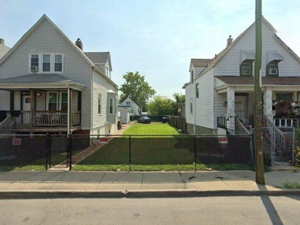 6753 S Damen Avenue , Chicago, IL 60636