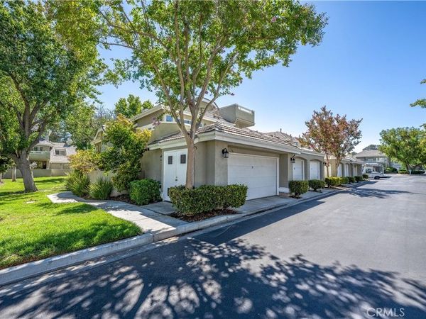 26127 Mcbean Parkway, Unit 35, Valencia, CA 91355