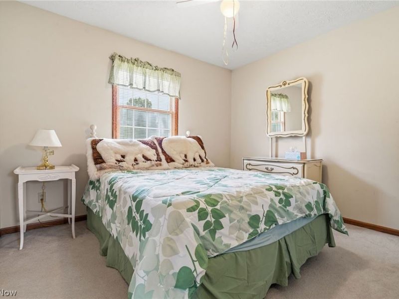 6385 Harbor Drive NW, Canton, OH 44718 Photo 24