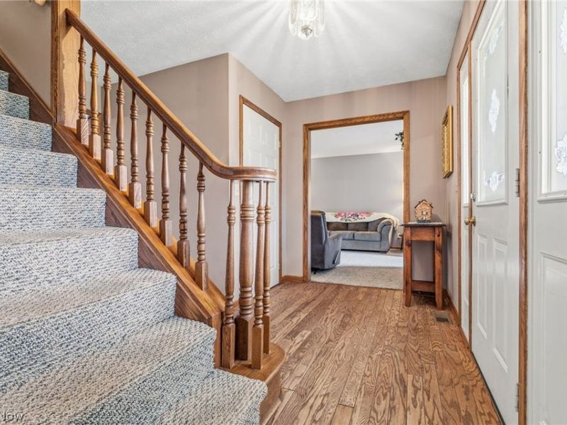6385 Harbor Drive NW, Canton, OH 44718 Photo 6