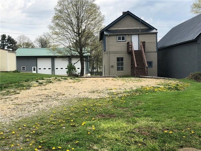310 S Jefferson Street, Belmont, OH 43718 Photo 2