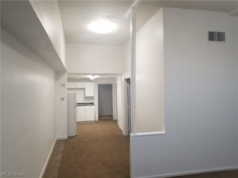 310 S Jefferson Street, Belmont, OH 43718 Photo 5