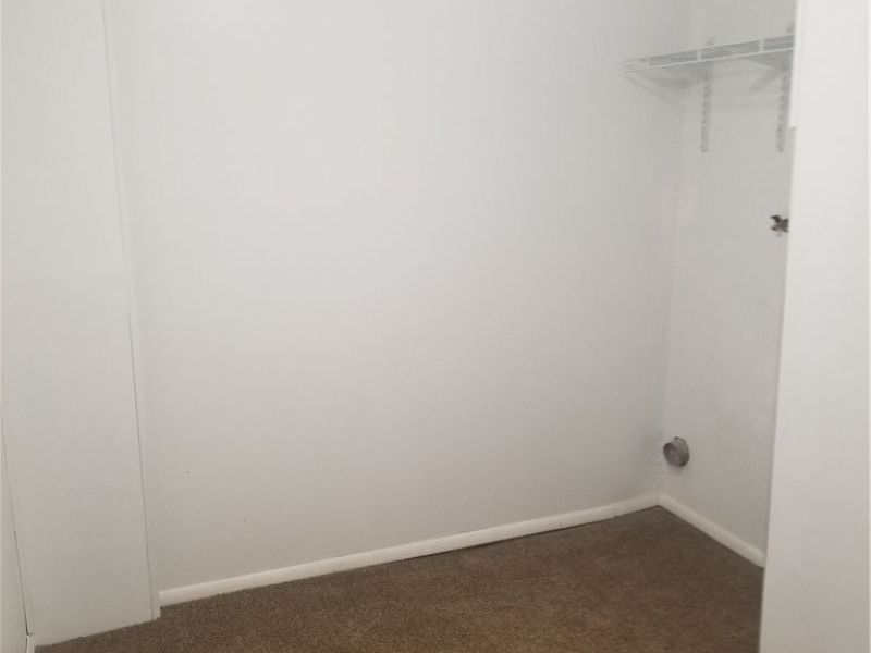 310 S Jefferson Street, Belmont, OH 43718 Photo 7