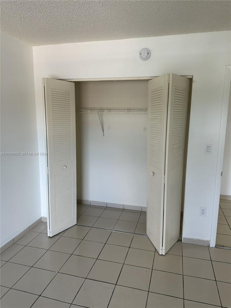 2046 W Flagler St , Unit 409, Miami, FL 33135 Photo