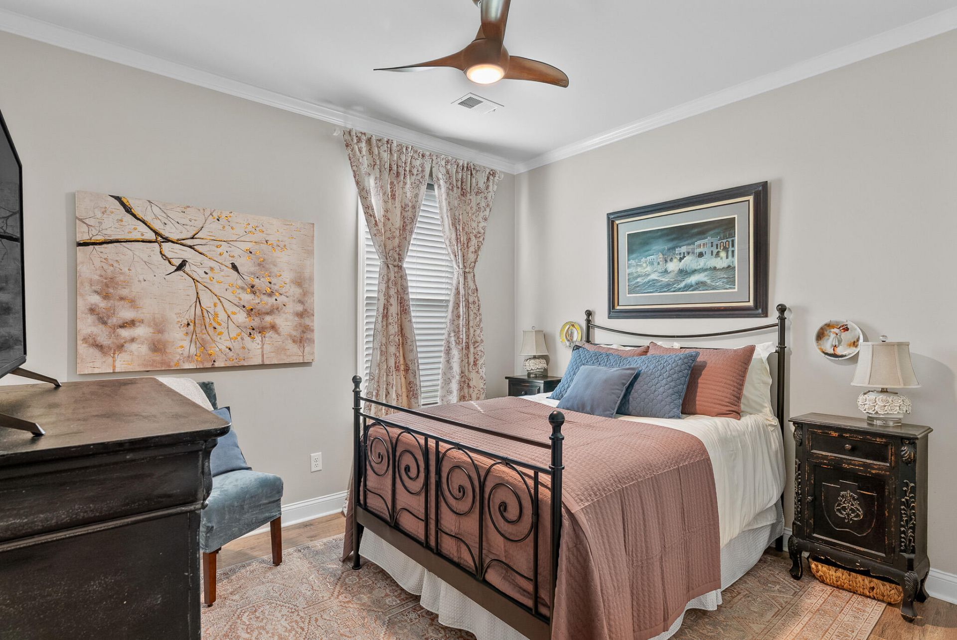 5037 Lady Bird Alley Photo 32