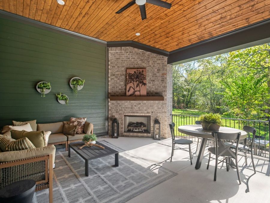 Property Image 61